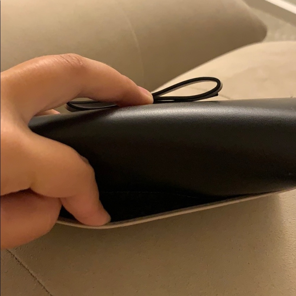 Kate Spade Wallet - Picture 4 of 5